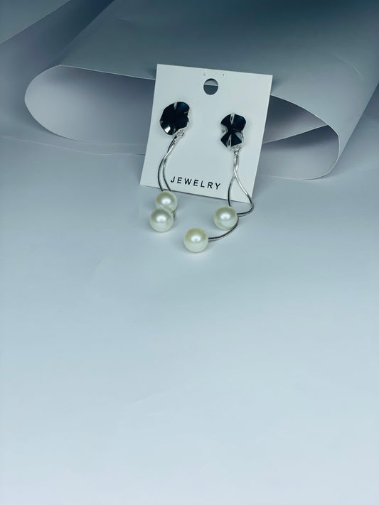 Meher Floral Dangler