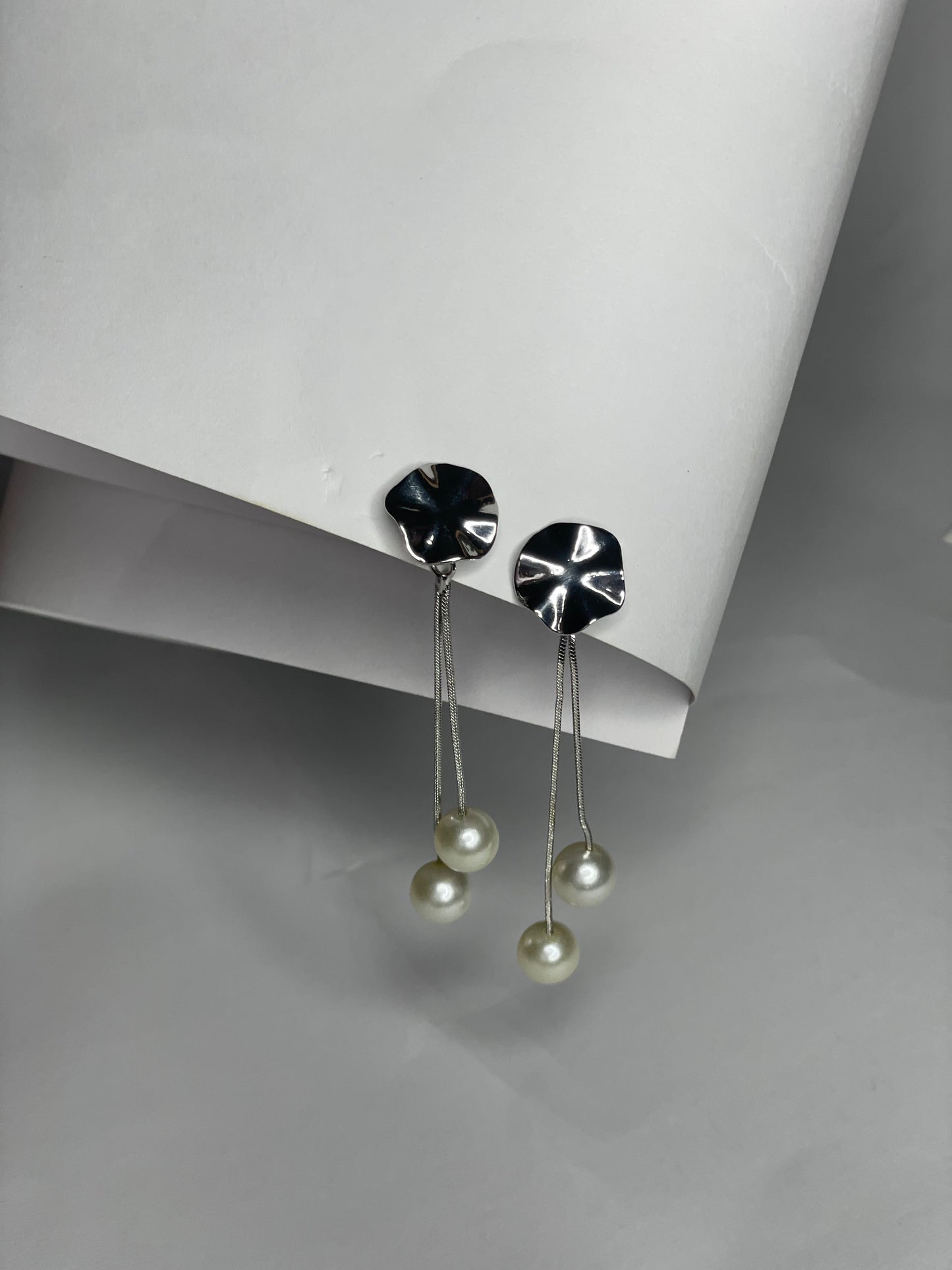 Meher Floral Dangler