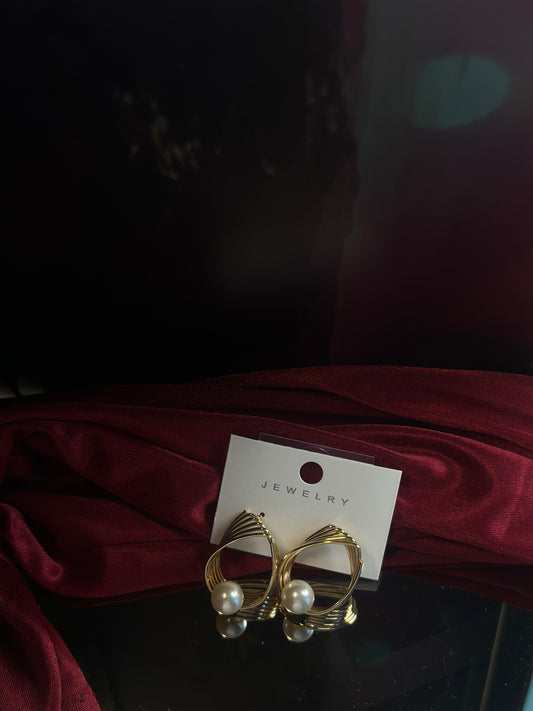 LUNA TWIST PEARL HOOP'S EARRING'S