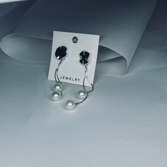Meher Floral Dangler