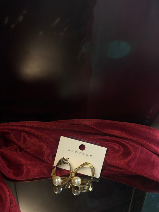 LUNA TWIST PEARL HOOP'S EARRING'S